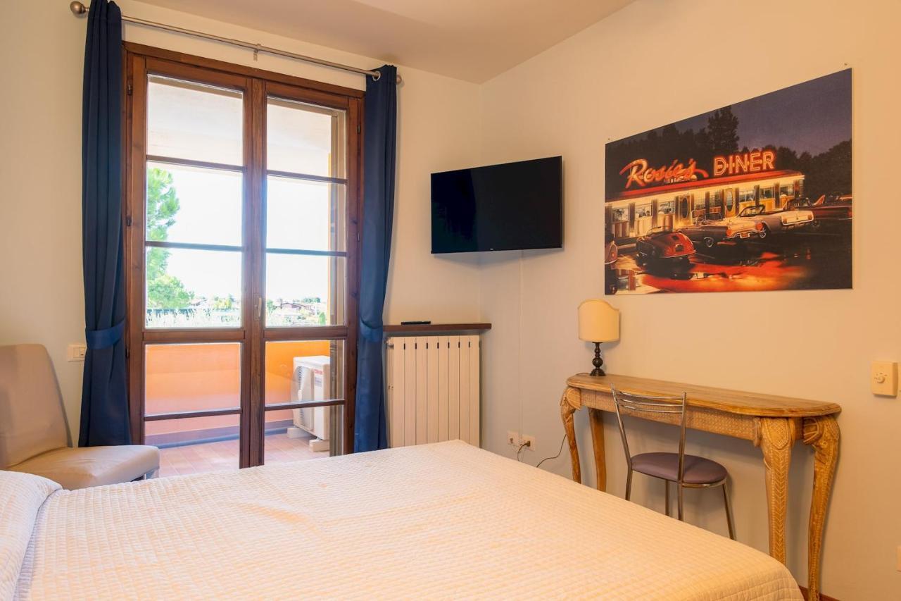 La Casa Sul Porto - Italian Homing Daire Sirmione Dış mekan fotoğraf